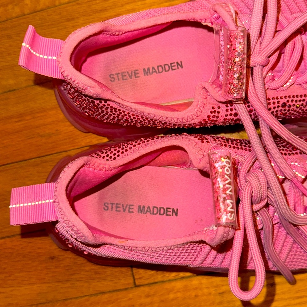 Steve Madden Maxima Rhinestone Sneakers Size 5 - Picture 8 of 8